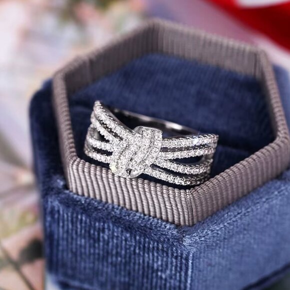 18k White Gold Diamond Knot Ring - Picture 2 of 10